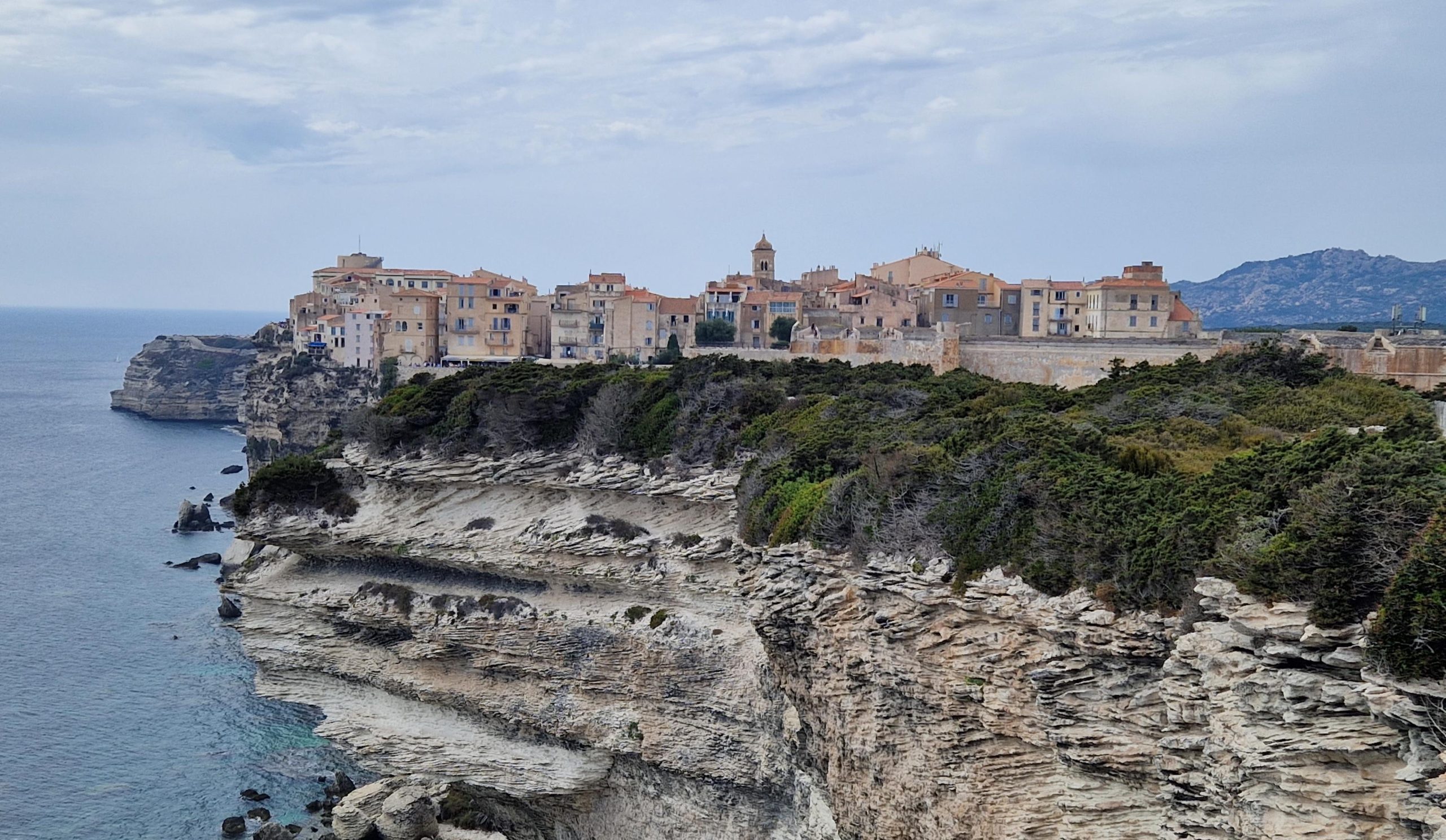 https://reisintermediair.nl/content/uploads/2026/04/Bonifacio-scaled.jpg